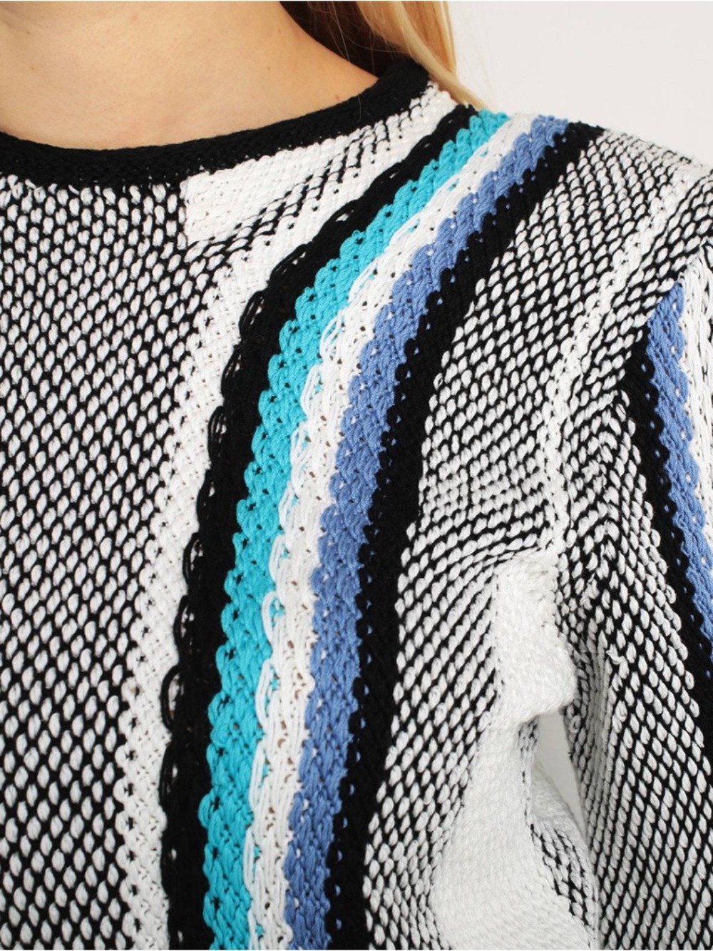 Peter Pilotto Scoop-Neck Striped Knit Sweater - Picture 6 of 15